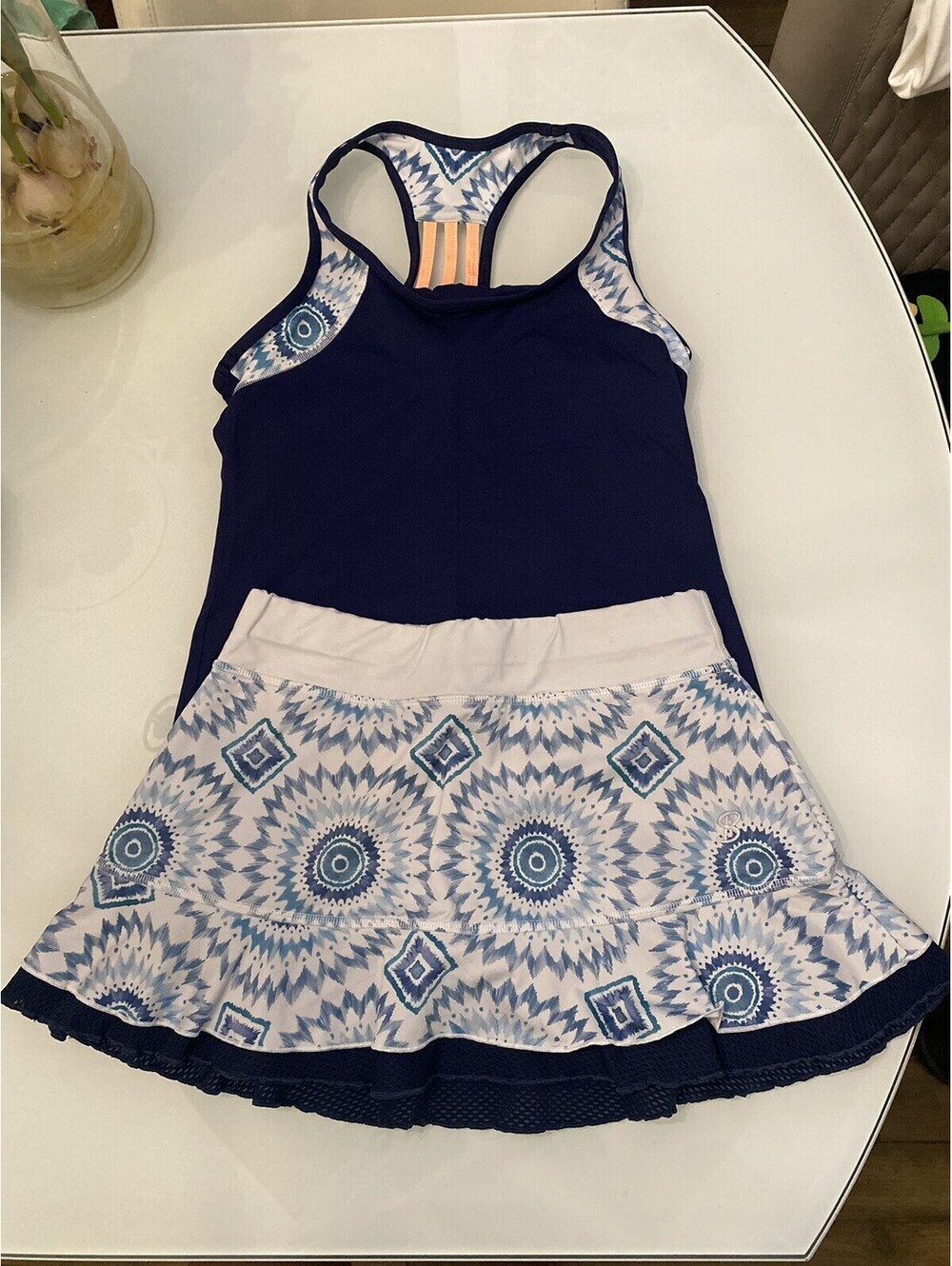 Sofibella Tennis Set Of 2 skort tank top Blue And White Floral Geometry XSmall